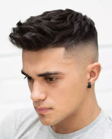 modele-coiffure-2024-homme-01_13-6 Modell frizura 2024 férfi